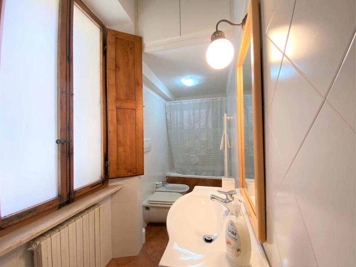 Appartamento La Fonte-with Balcomy Closeby Piazza Del Campo *
