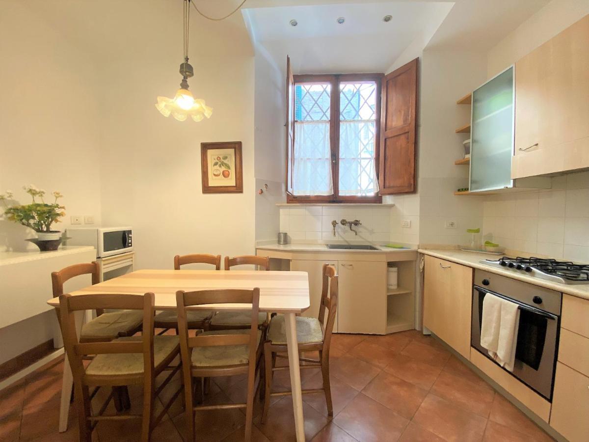 La Fonte-with Balcony Close By Piazza Del Campo *